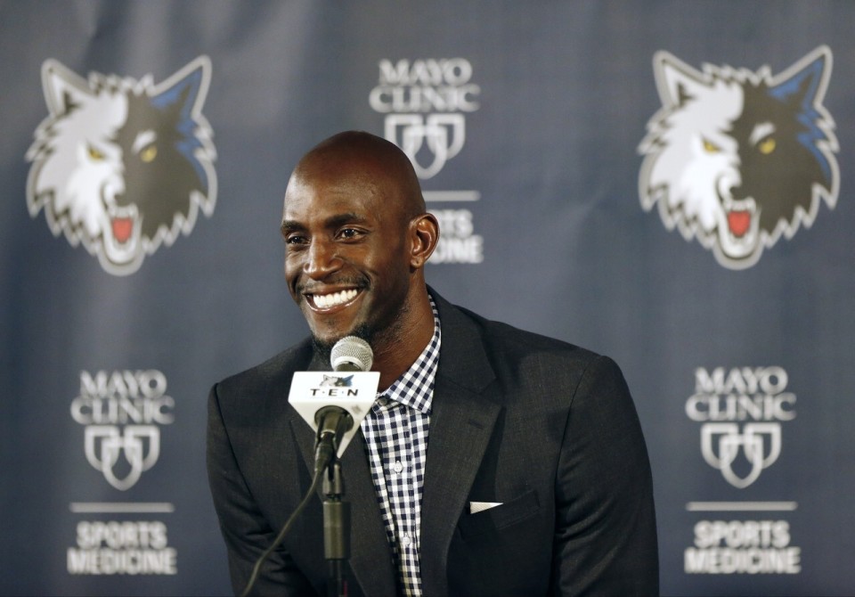 尤文主场战卡利亚里大名单，伊尔迪兹领衔，加蒂回归（尤文主场迎战卡利亚里名单出炉：伊尔迪兹压阵，加蒂复出）