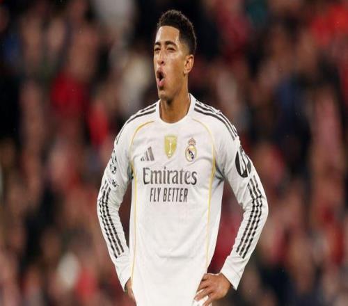 库里发布圣诞庆祝短片，穿的还是UA鞋