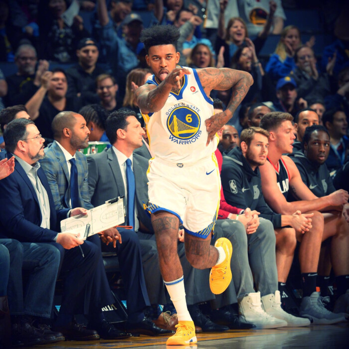 曼晚：卡塞米罗离队传闻不断升温，阿莫林想引入加拉格尔（曼晚：卡塞米罗离队风声愈浓，阿莫林有意引进加拉格尔）